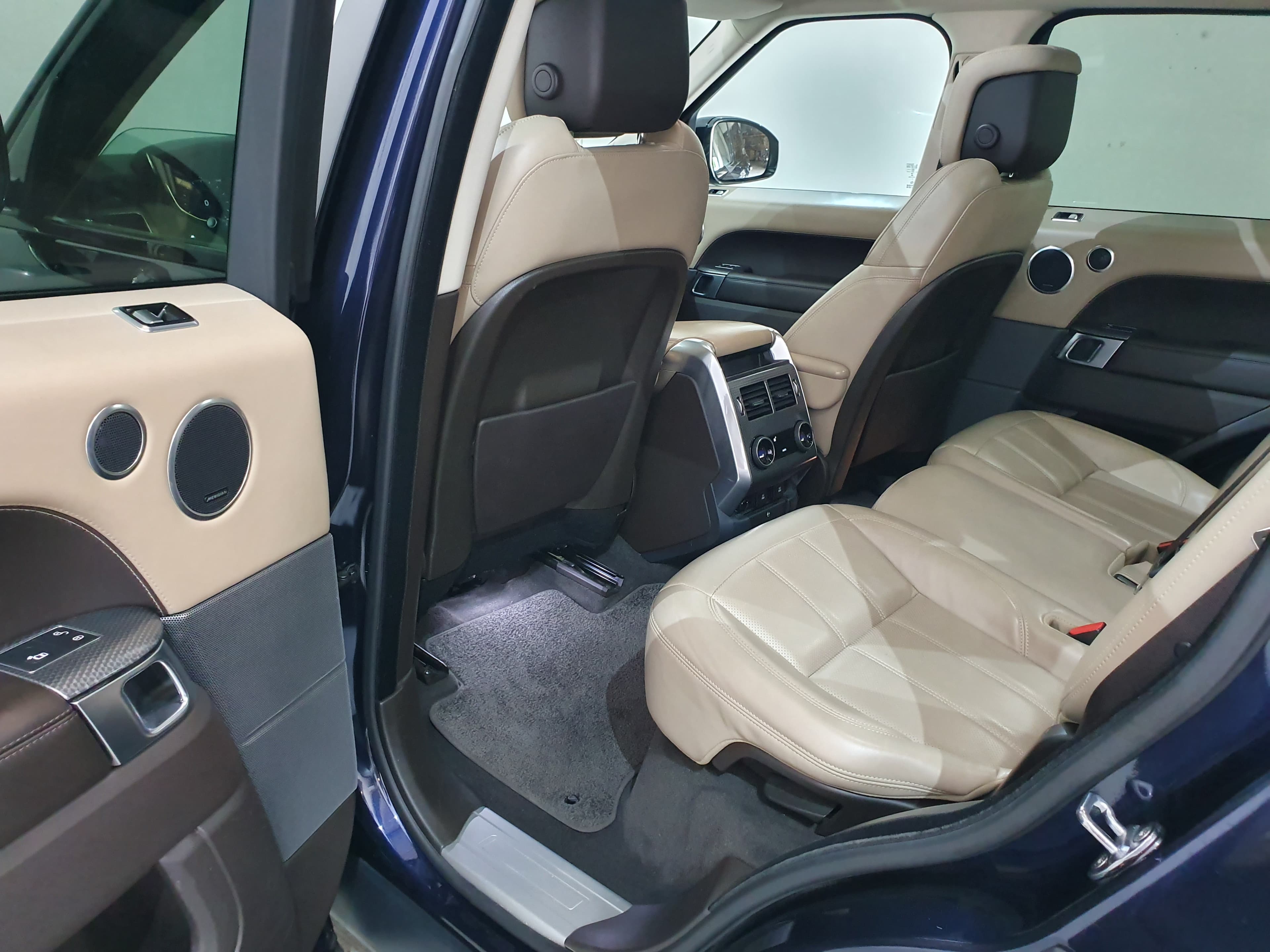 Land Rover Ranger Rover Sport 2.0 Si4 PHEV HSE · Ano 2019 — imagem 32