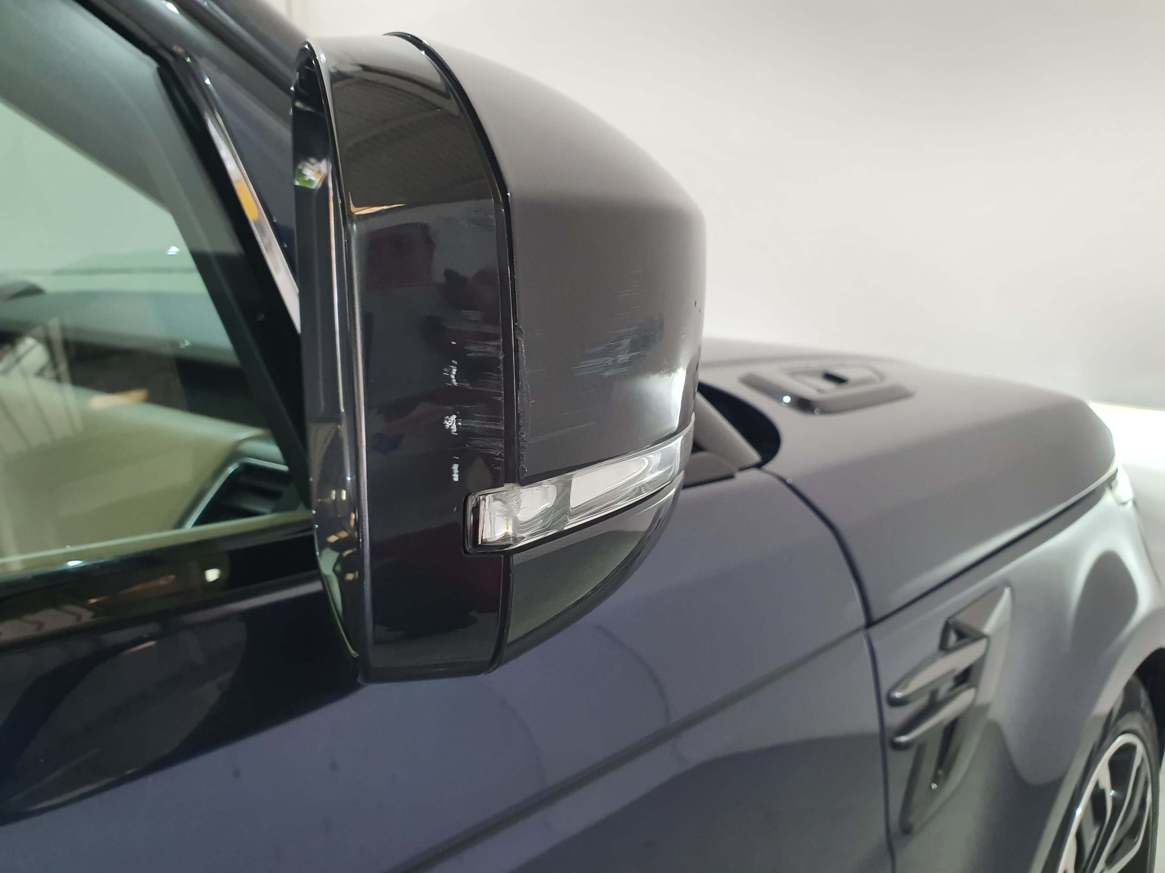 Land Rover Ranger Rover Sport 2.0 Si4 PHEV HSE · Ano 2019 — imagem 16