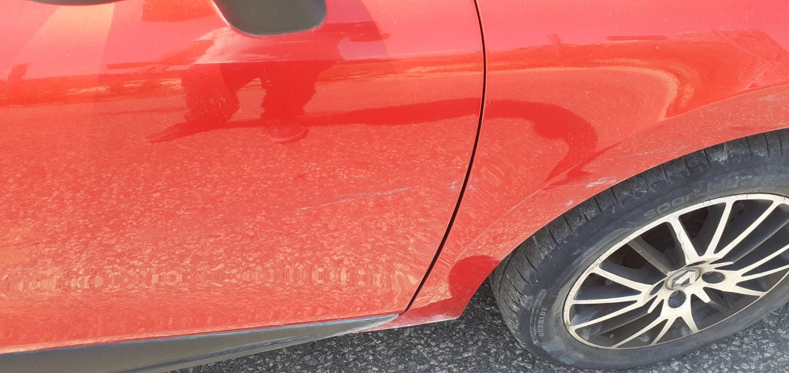 Renault Clio 1.5 DCI · Ano 2014 — imagem 12