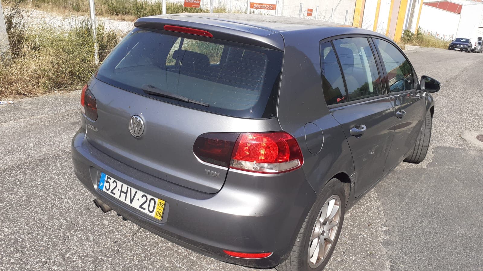 Volkswagen Golf 2.0 TDI · Ano 2009 — image 7