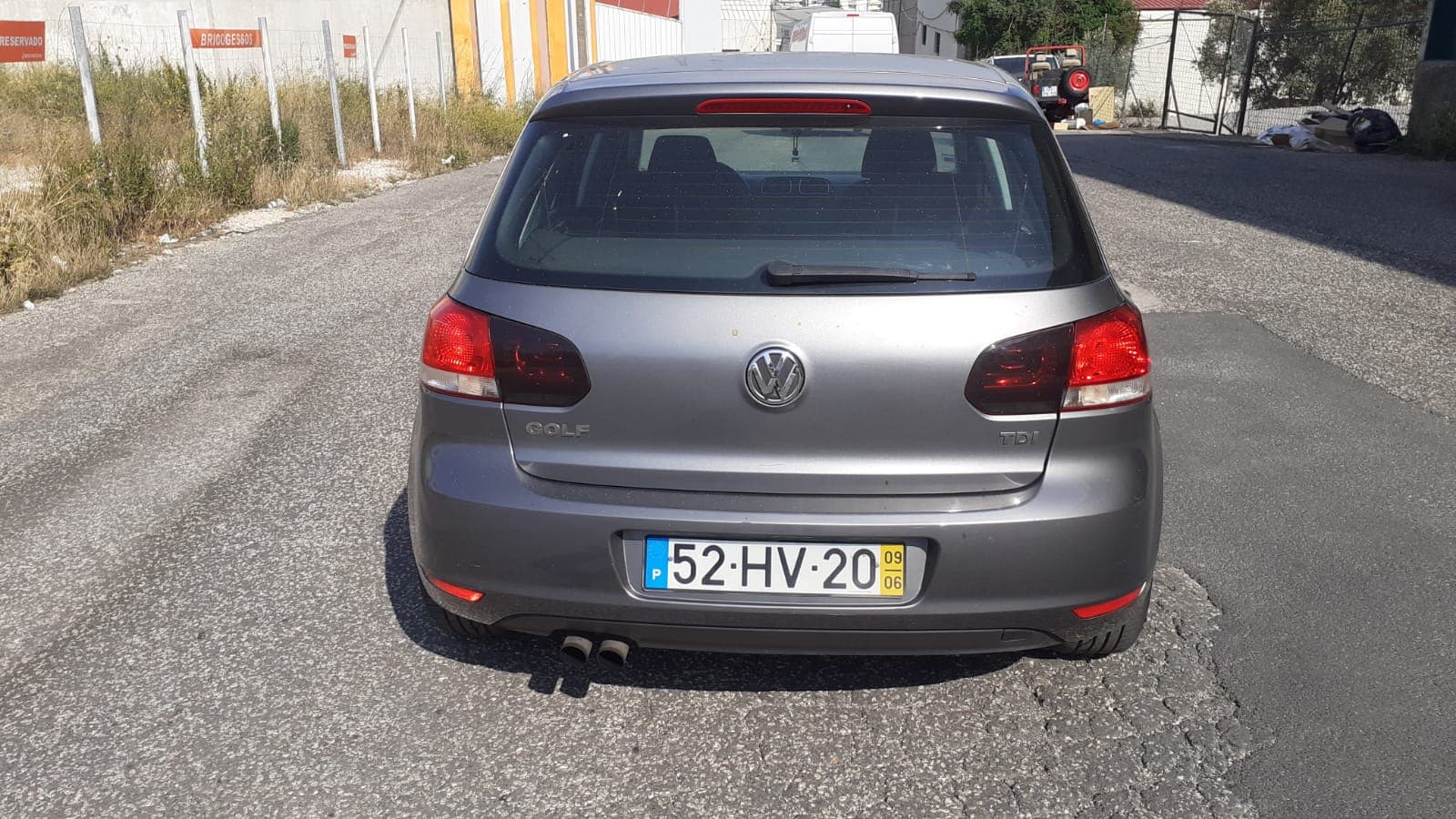 Volkswagen Golf 2.0 TDI · Ano 2009 — image 13