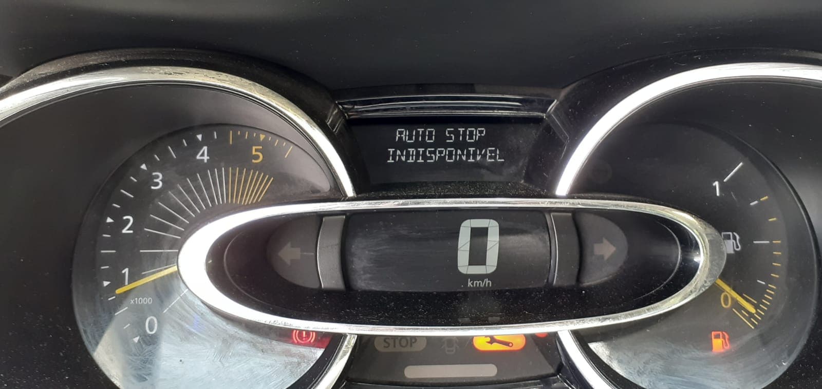 Renault Clio 1.5 DCI · Año 2014 — imagen 16