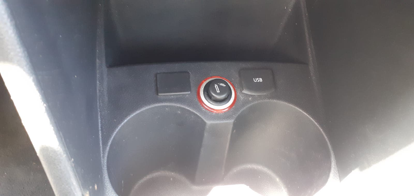 Volkswagen Polo 1.0 · Ano 2015 — imagem 14