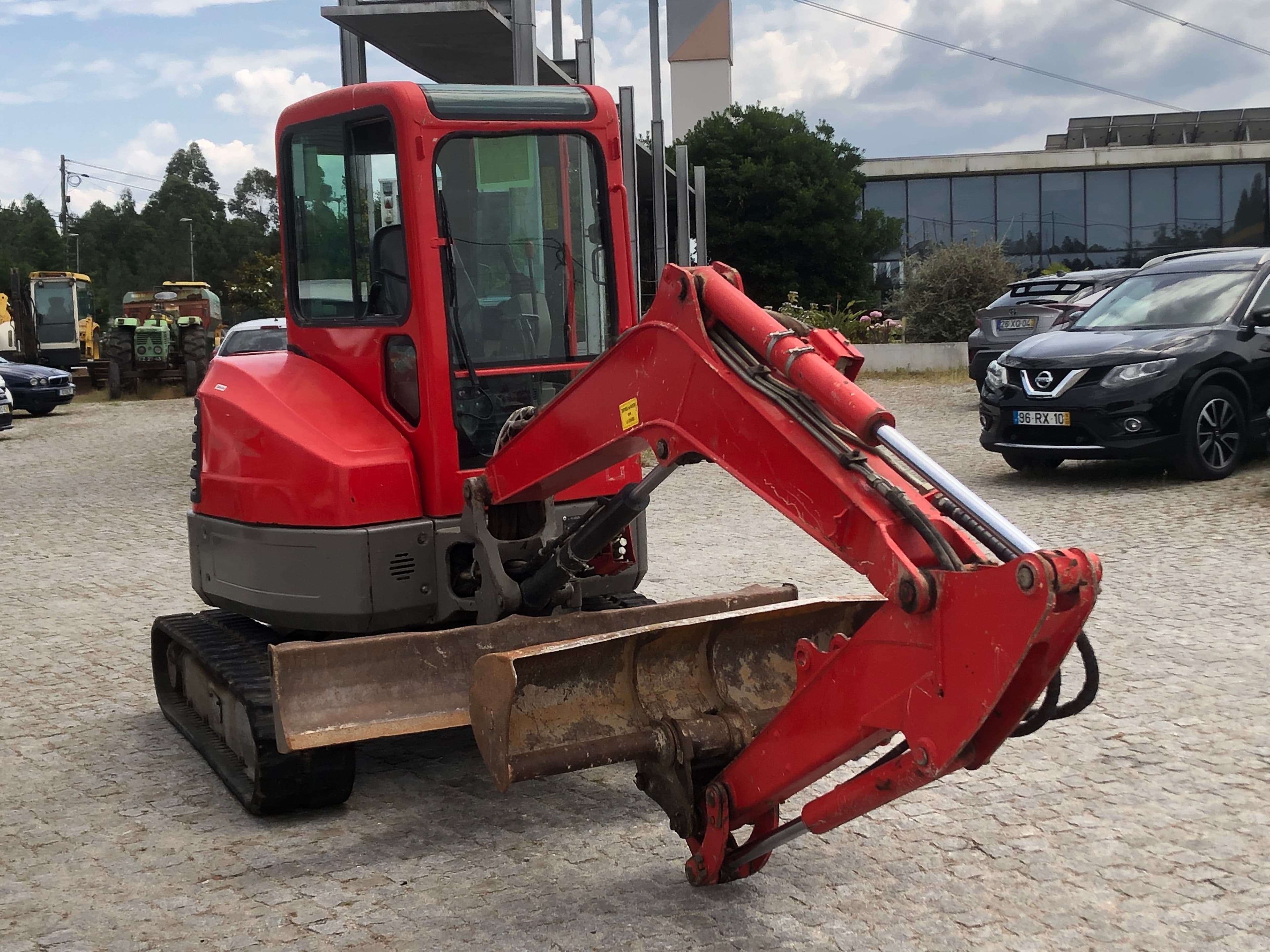 Mini Giratória Bobcat E 35 · Ano 2011 — imagem 4