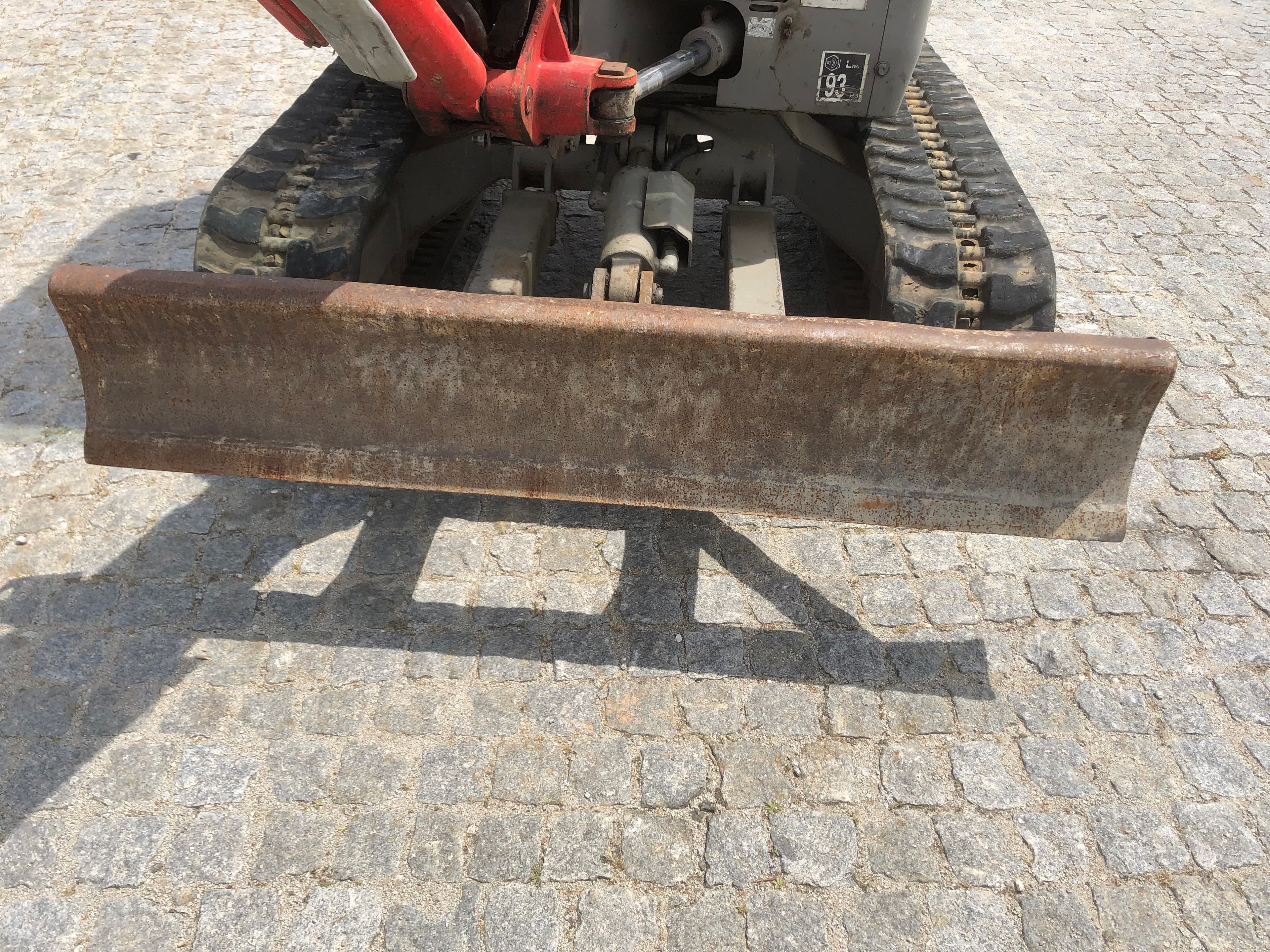 Mini Giratória Volvo ECR 25D · Ano 2014 — imagem 7