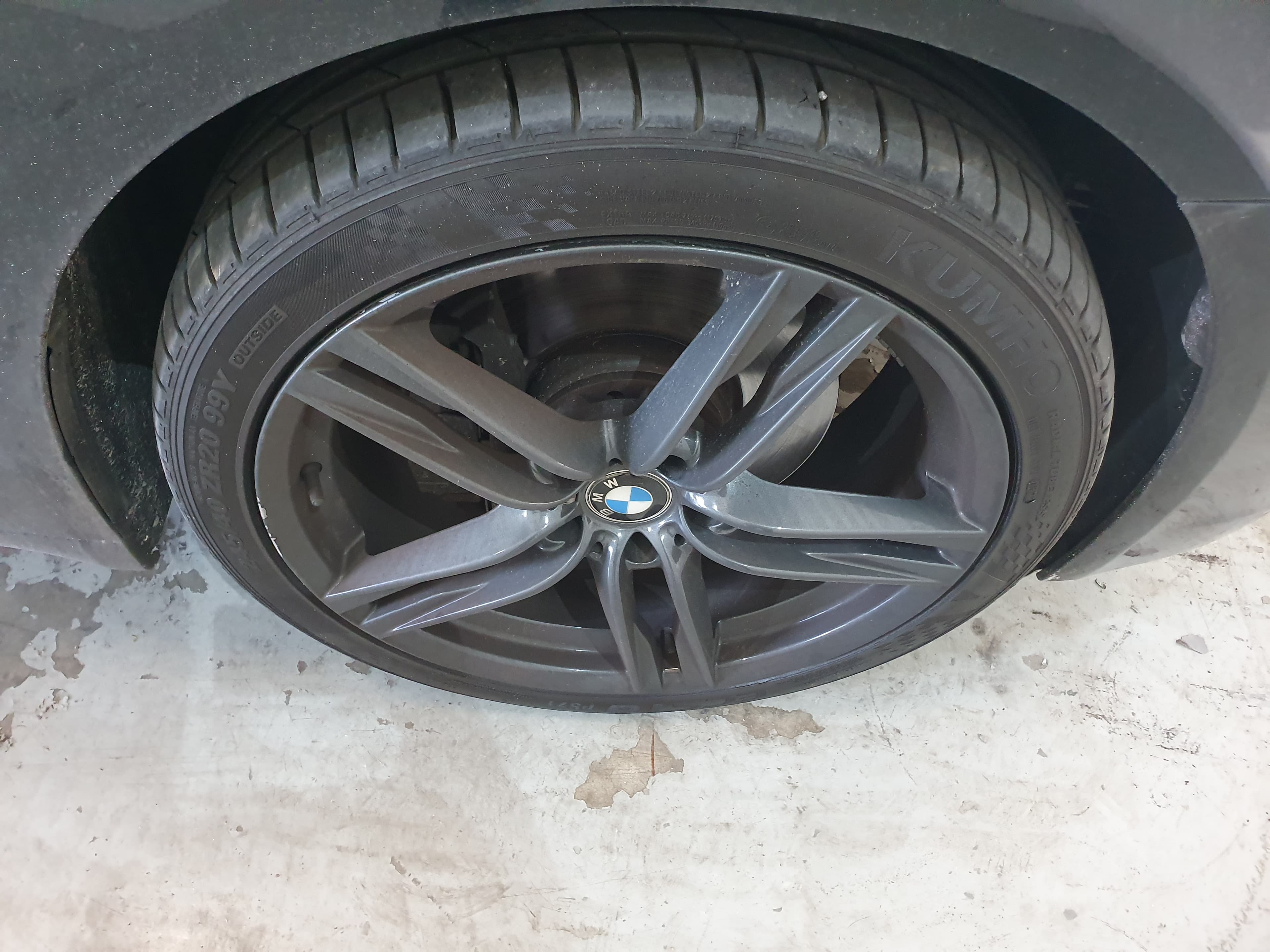 BMW 740D · Ano 2010 — imagem 13