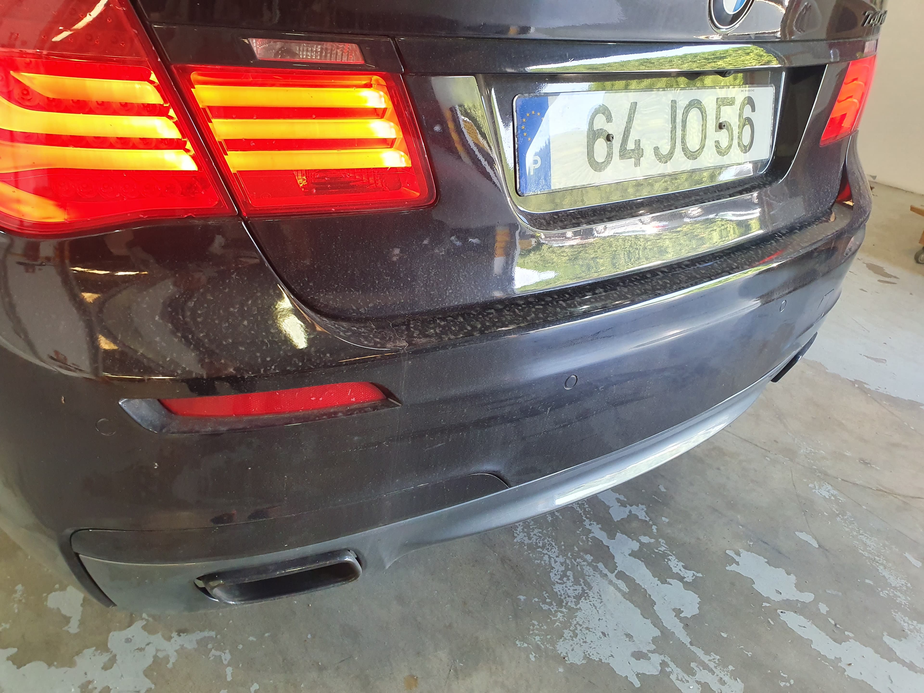 BMW 740D · Ano 2010 — imagem 8