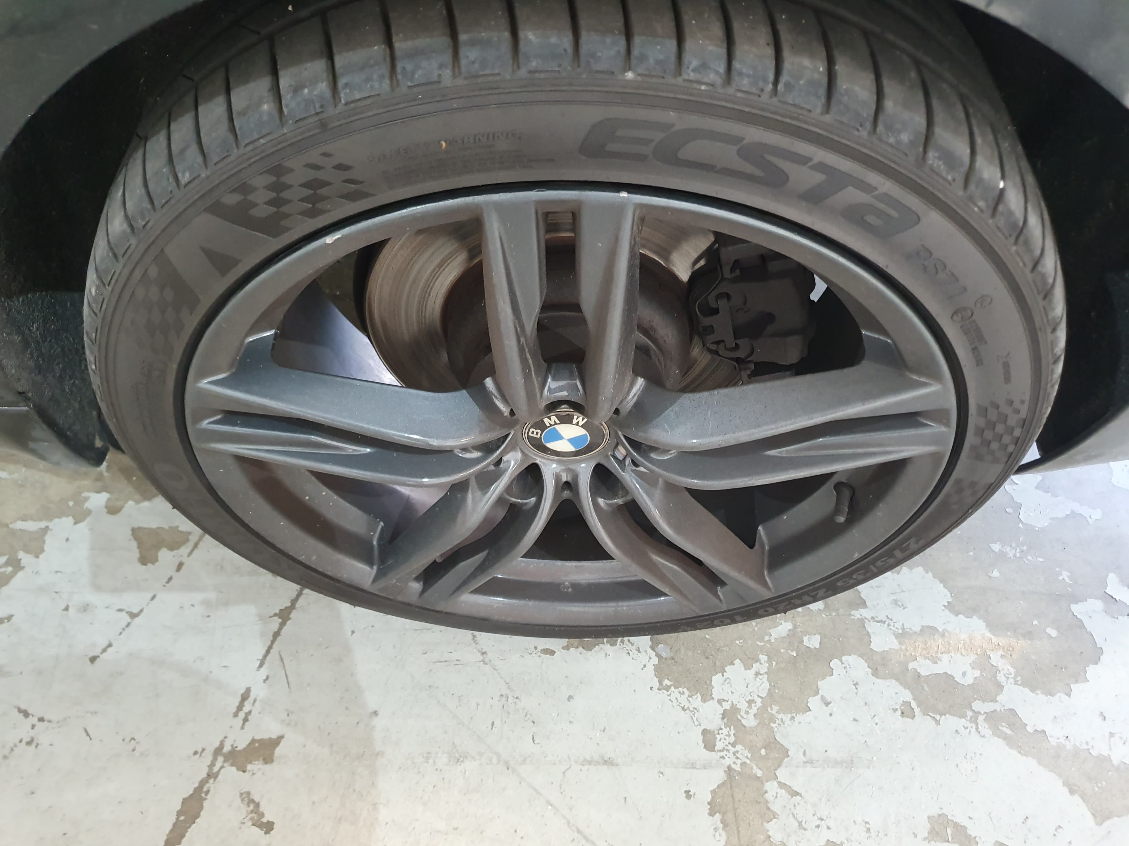 BMW 740D · Ano 2010 — imagem 11
