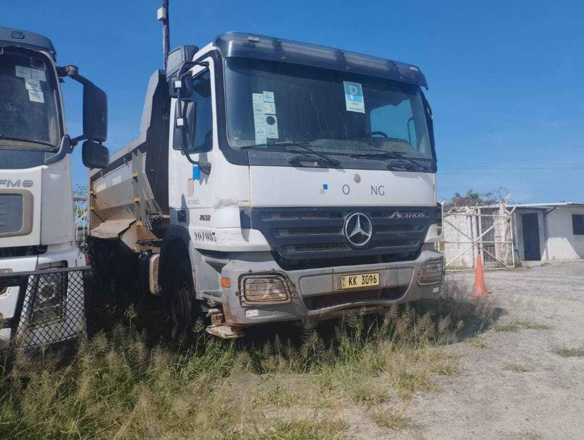 Tipper Truck