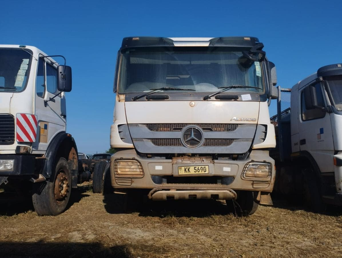 Mercedes Benz