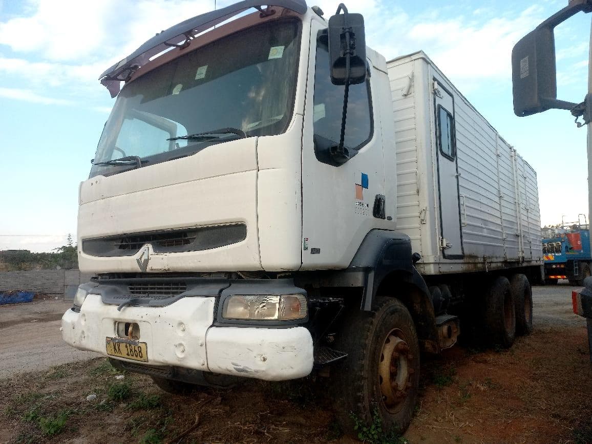 Truck Renault — imagem 1