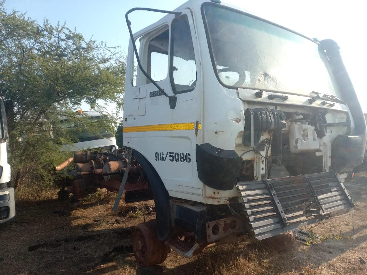 Truck Mercedes Benz — imagem 2