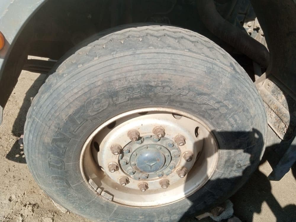 Truck Mercedes Benz — imagen 10