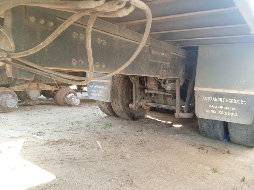Truck Mercedes Benz — imagen 13
