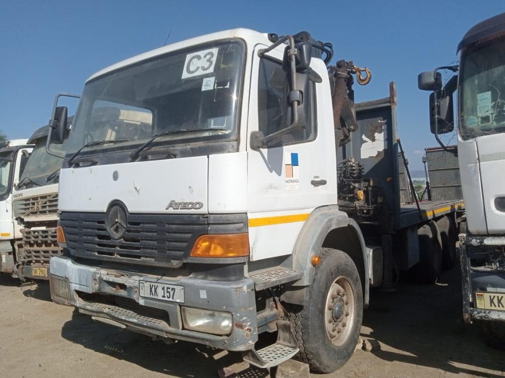 Truck Mercedes Benz