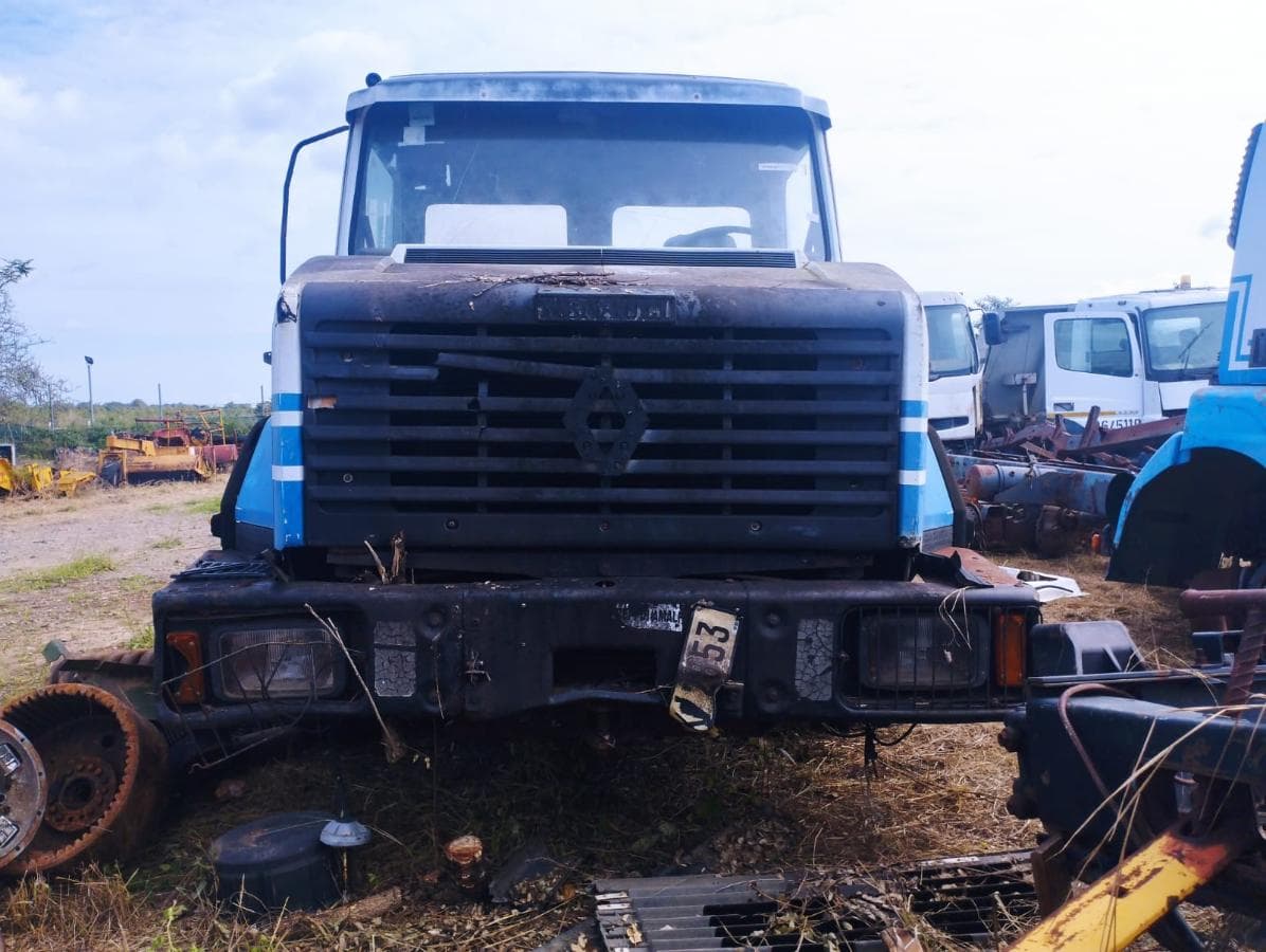 Truck Renault — imagem 1