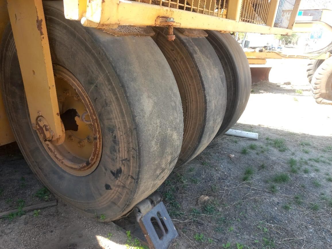 Tyre Roller 35t, Caterpillar — image 4