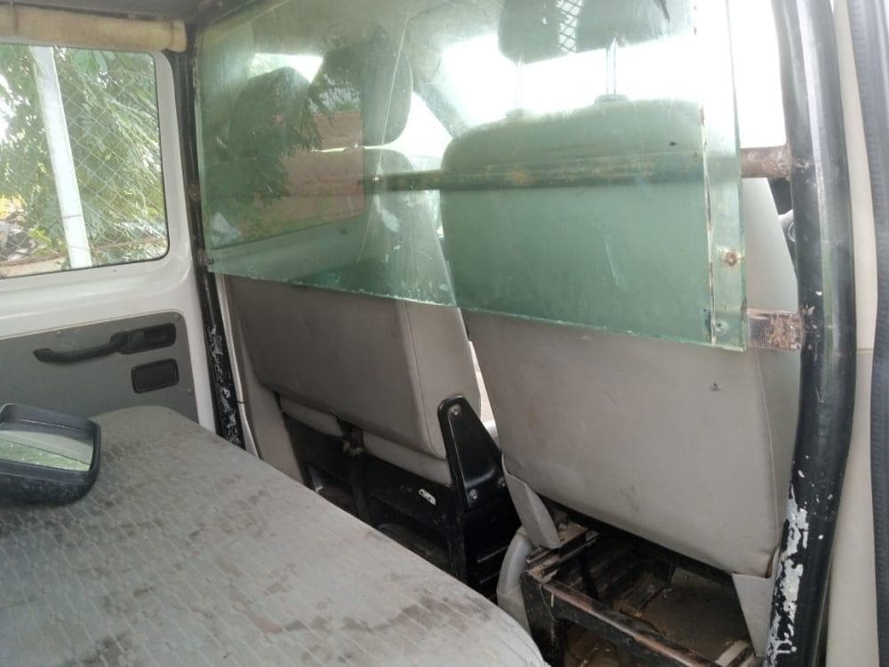 Double Cabin Van, VW — imagen 10