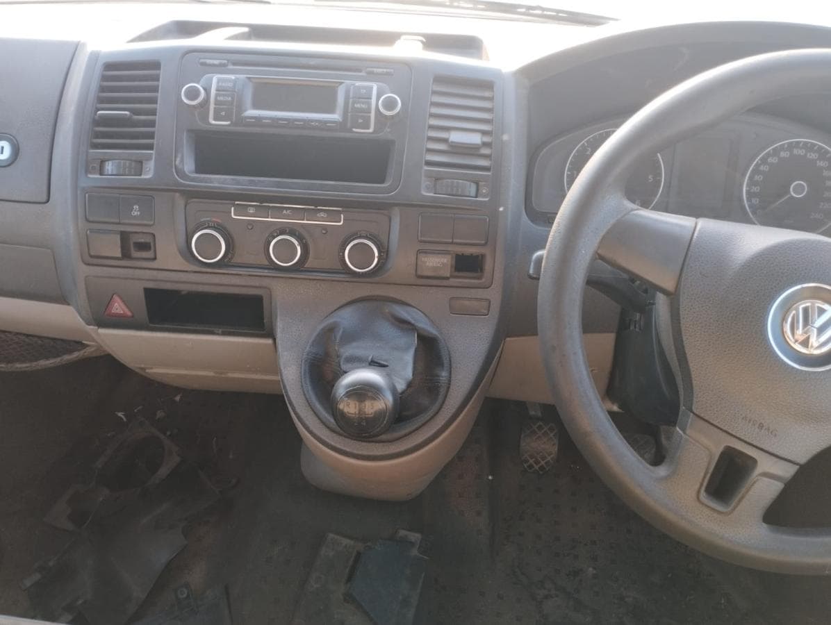 Double Cabin Van, VW — imagem 2