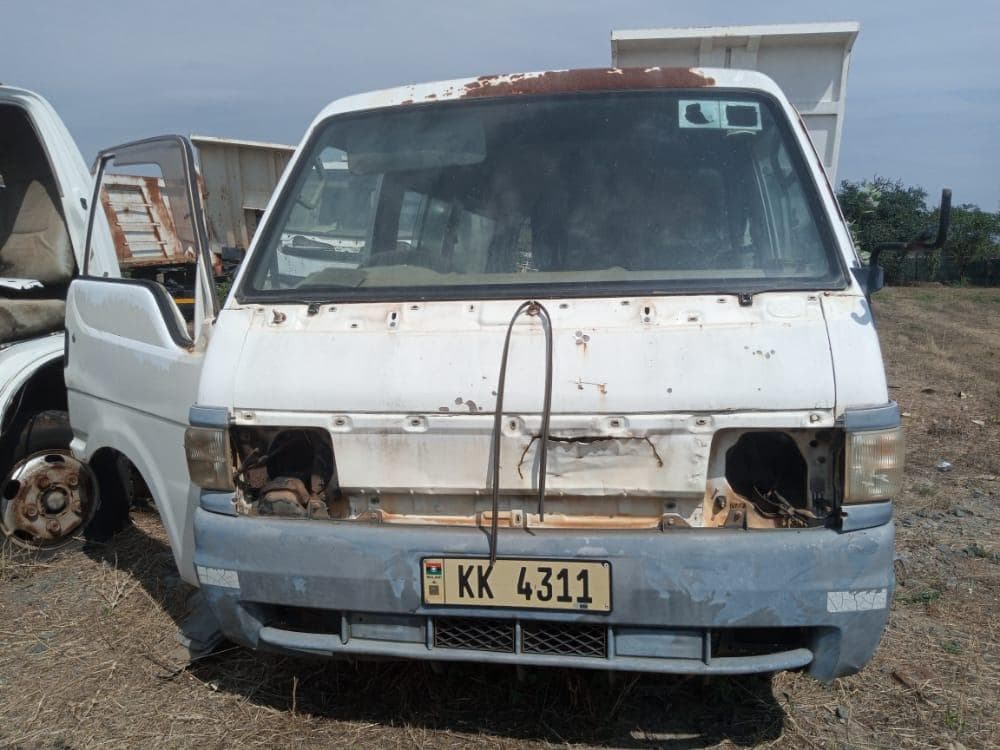 Mini-Bus, Mazda — imagen 7
