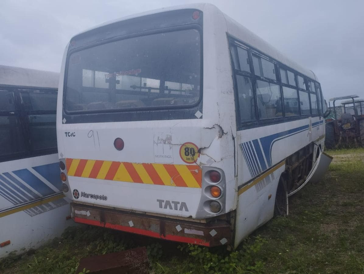 Mini-Bus, TATA — image 2