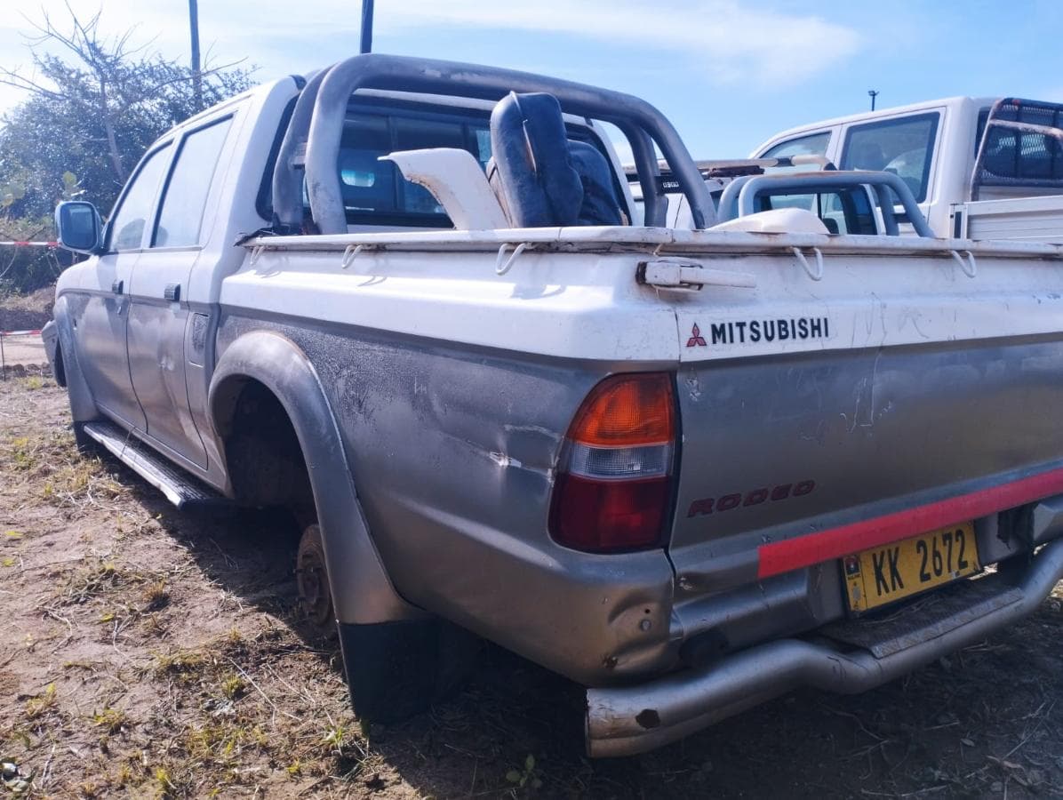 Pickup  Mitsubishi COLT 2.8 — image 9