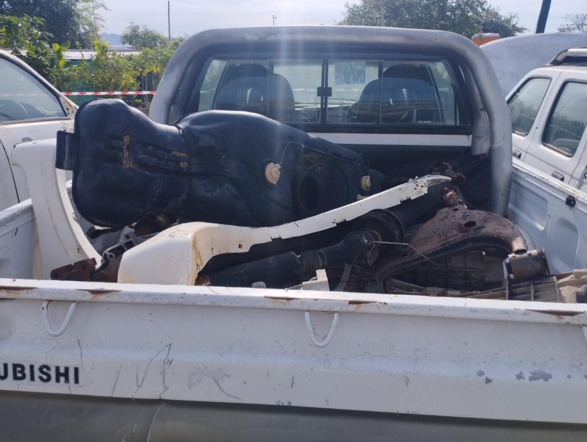 Pickup  Mitsubishi COLT 2.8 — image 4