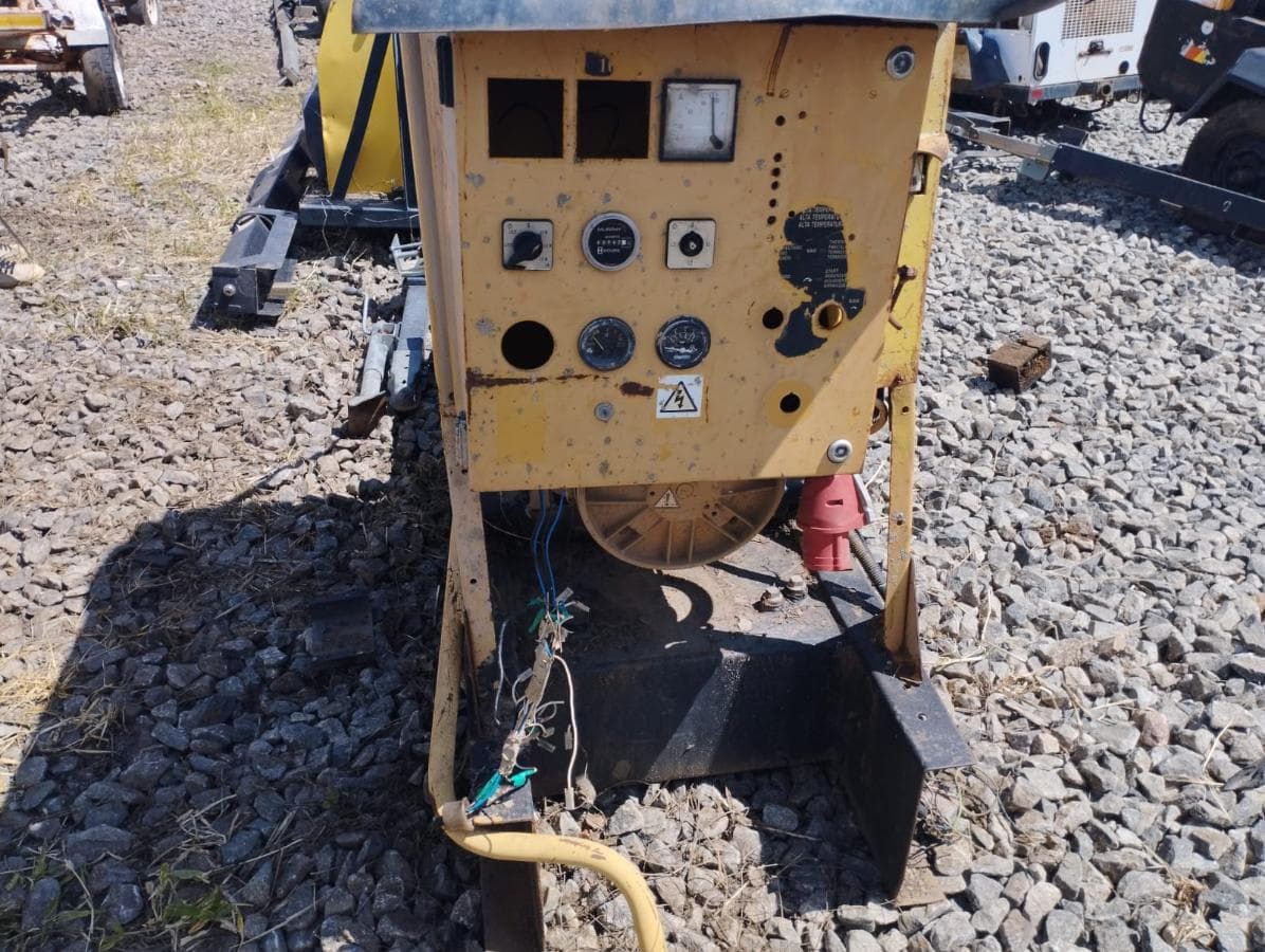 Generator 45kVA, Olympian — imagem 6