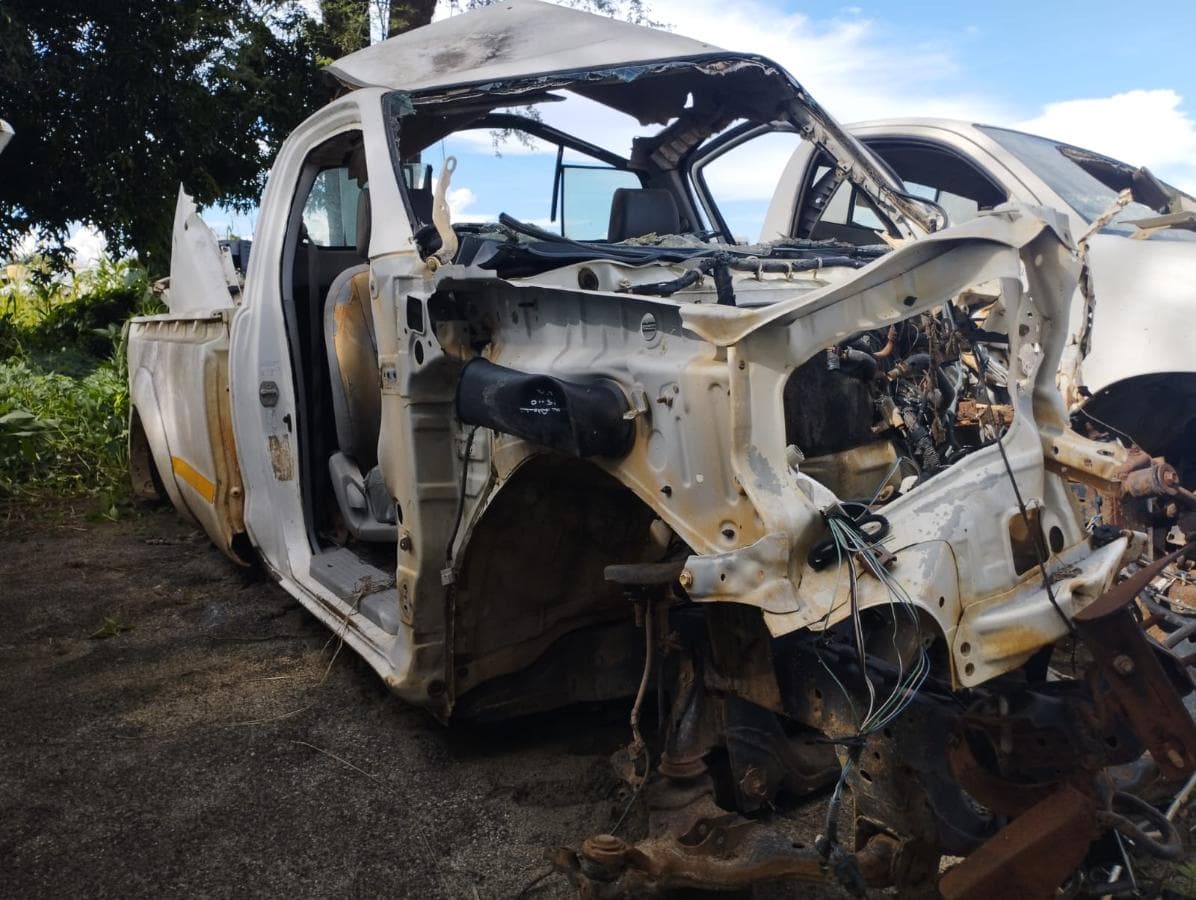 Pickup S/Cab 4x4 Toyota Hilux 2.5D — image 4