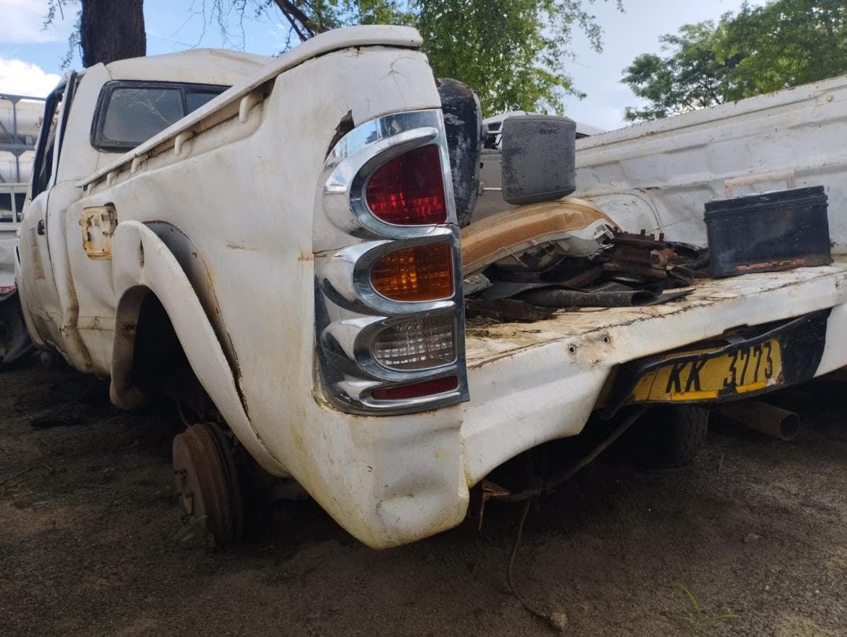 Pickup S/Cab 4x4 Toyota Hilux 2.5D — imagen 4
