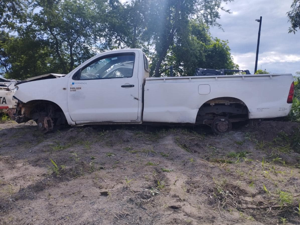 Pickup S/Cab 4x4 Toyota Hilux 2.5D — imagem 5