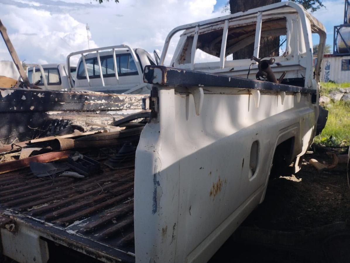 Pickup S/Cab 4x4 Toyota Land Cruiser — imagem 1