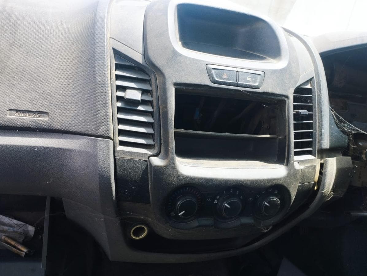 Pickup S/Cab 4x4 Ford Ranger — imagem 11
