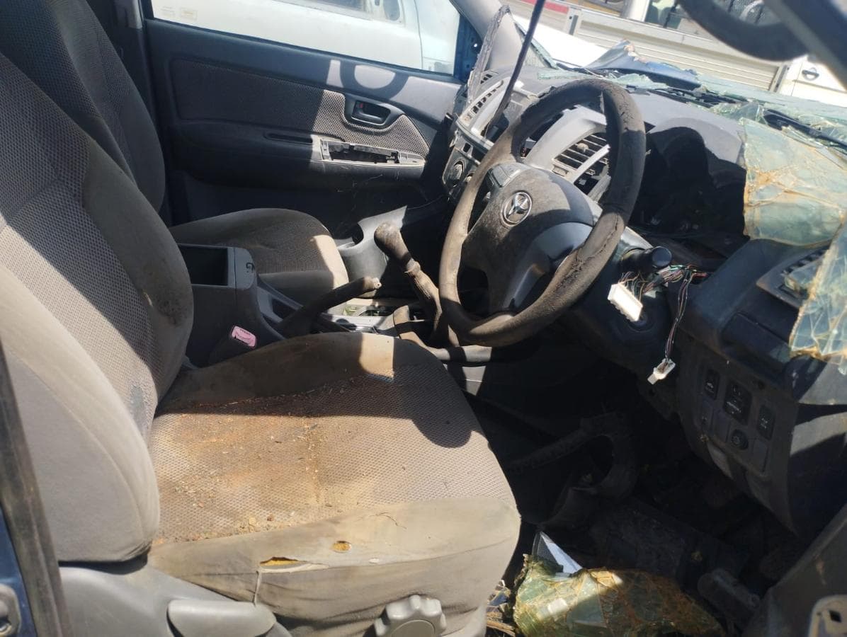 Pickup S/Cab 4x4 Toyota Hilux 3.0D — imagen 5