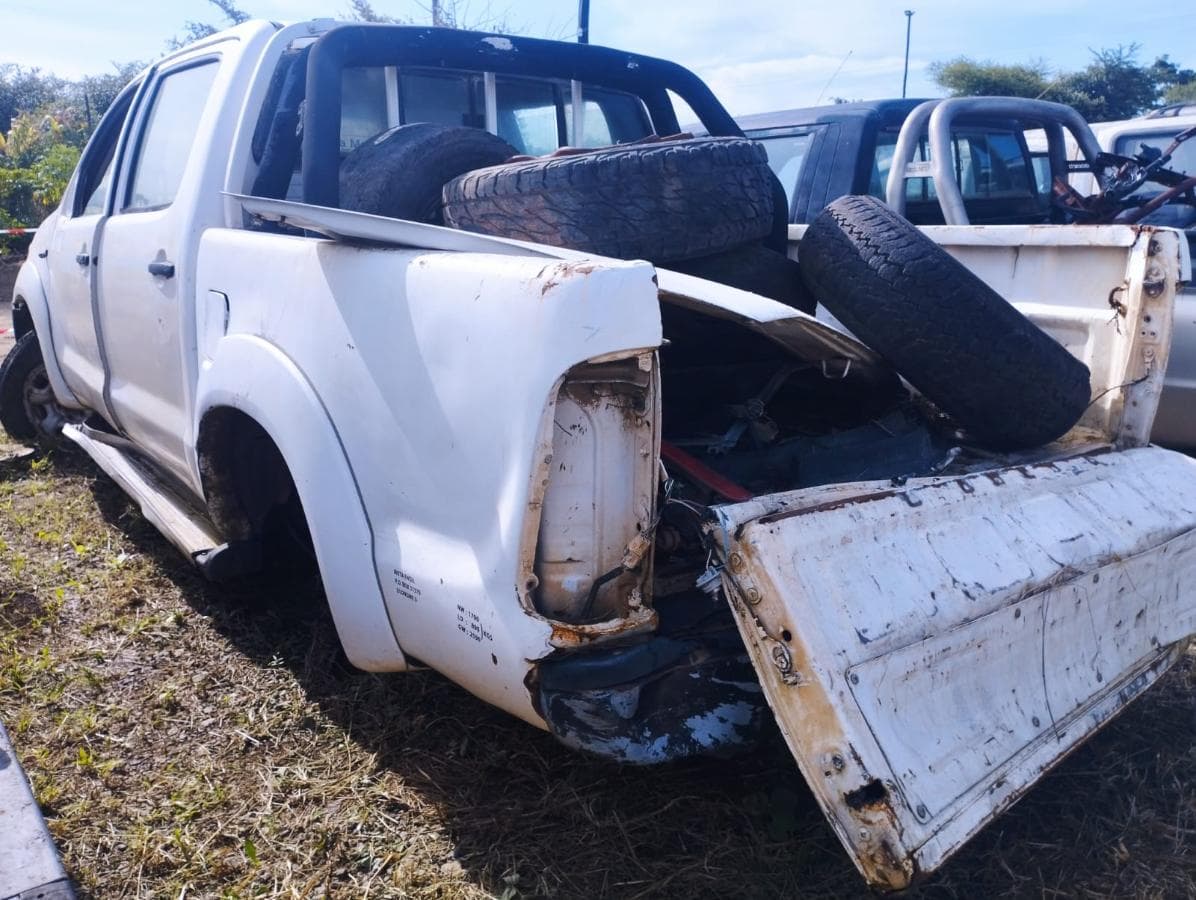 Pickup D/Cab 4x4 Toyota Hilux 2.5D — imagem 10