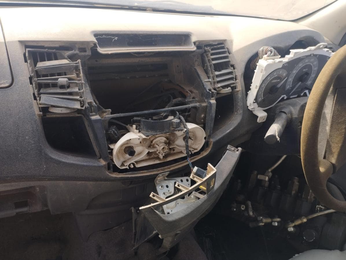 Pickup D/Cab 4x4 Toyota Hilux 2.5D — imagem 7