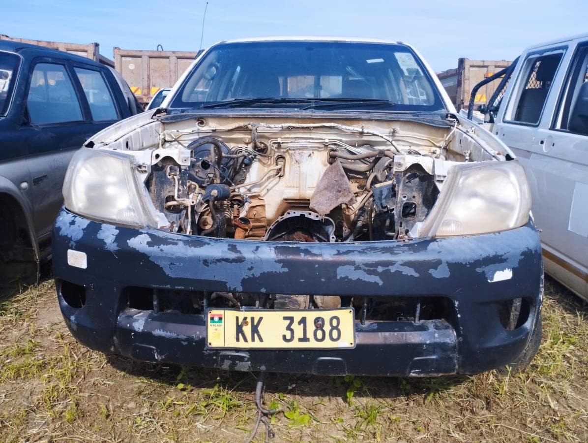 Pickup D/Cab 4x4 Toyota Hilux 2.5D — imagem 4