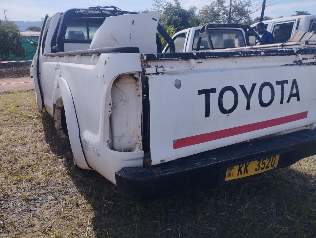 Pickup S/Cab 4x4 Toyota Hilux 2.5D — imagem 4