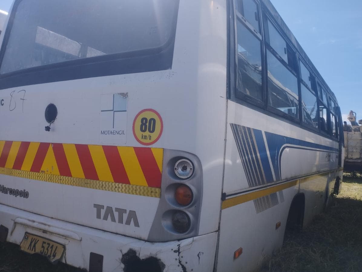 Mini-Bus TATA LP713 — image 9