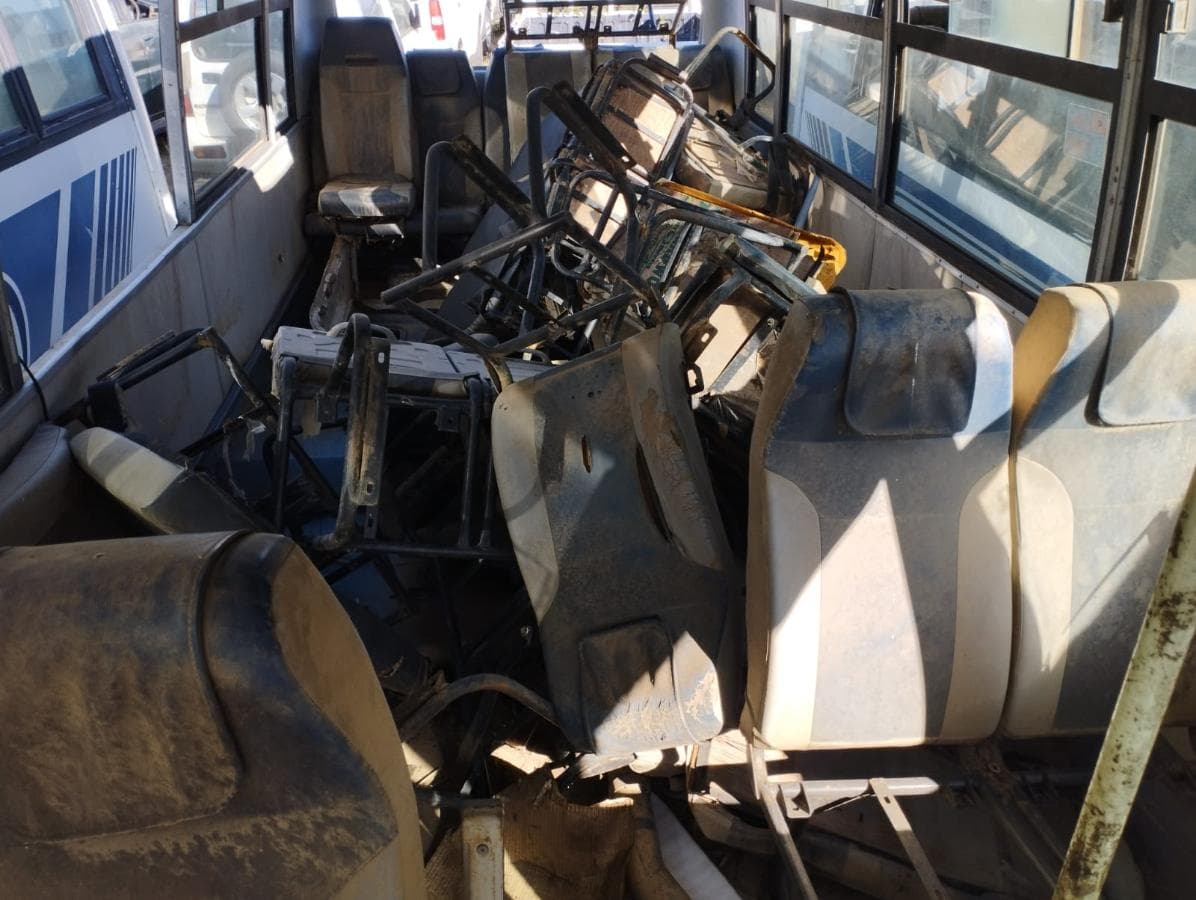 Mini-Bus TATA LP713 — image 2