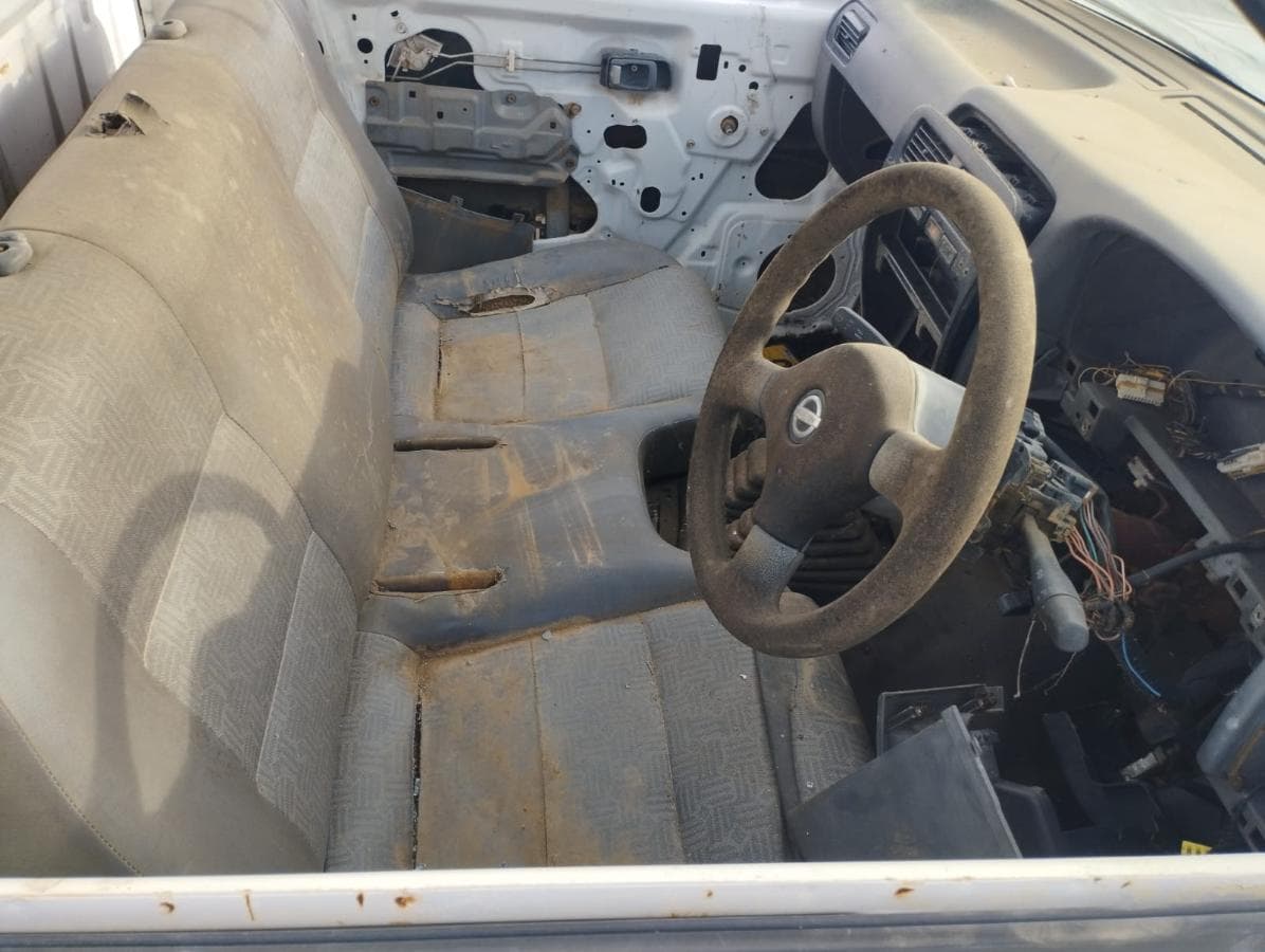 Pickup S/Cab 4x4 Nissan HARDBODY — imagen 2