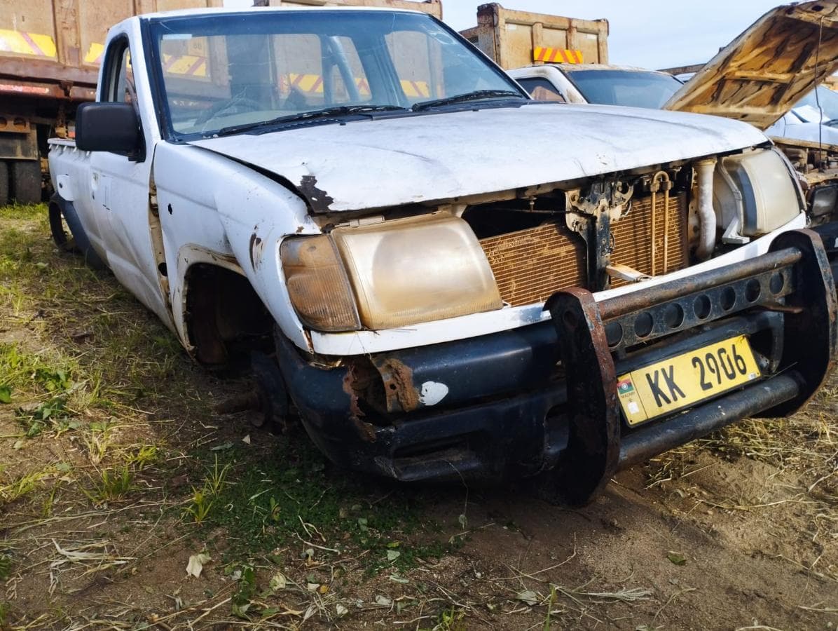 Pickup S/Cab 4x4 Nissan HARDBODY — imagen 7