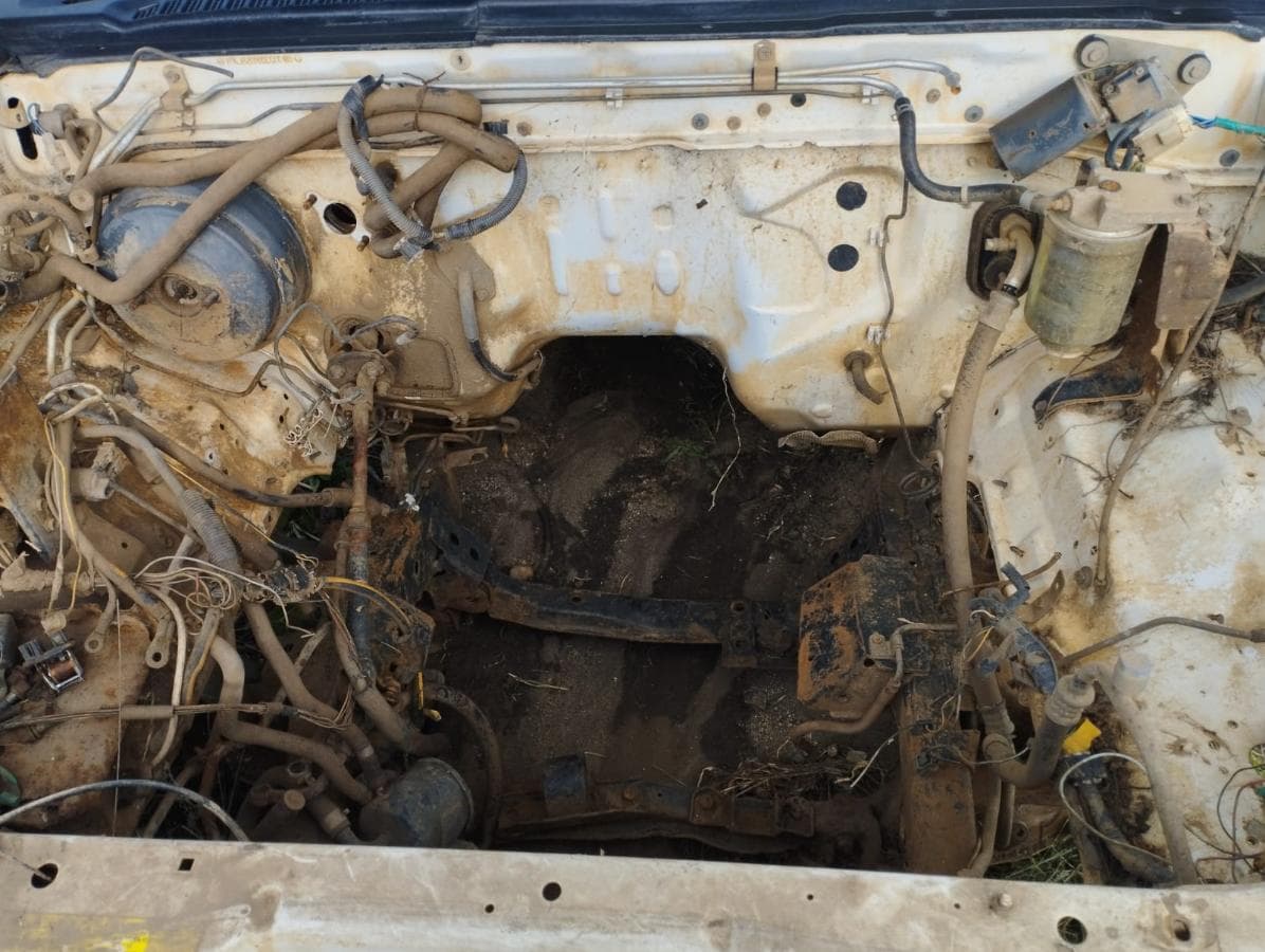 Pickup S/Cab 4x4 Nissan HARDBODY — imagen 4