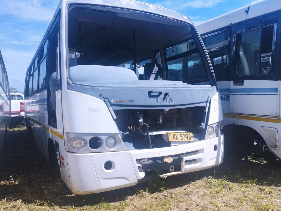 Mini-Bus TATA — imagem 1