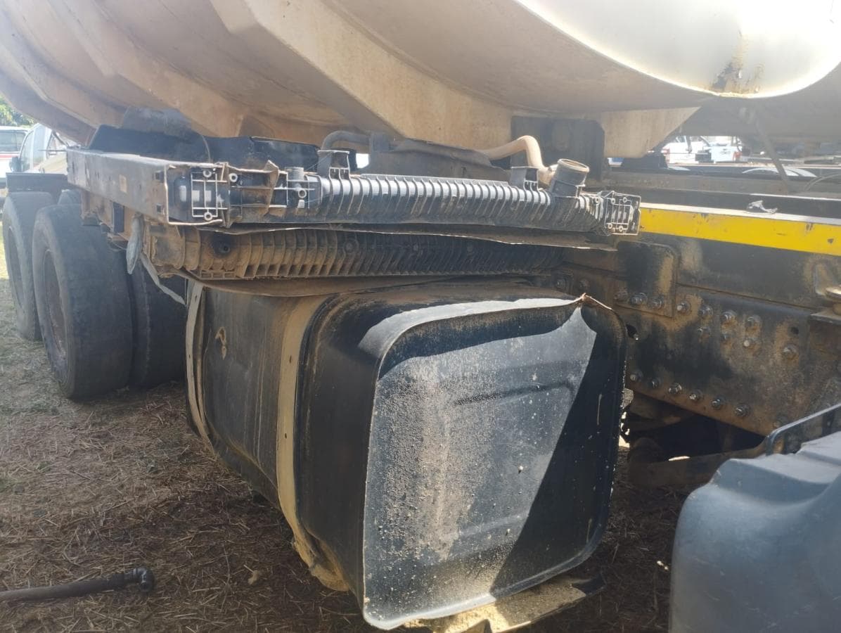 Water Bowser 18m3 — image 7