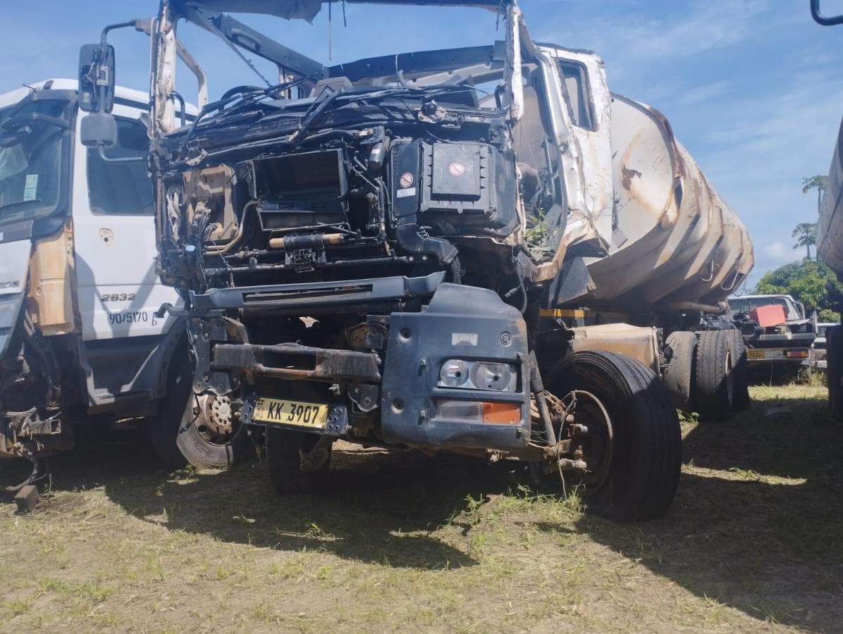 Water Bowser 18m3 — image 11