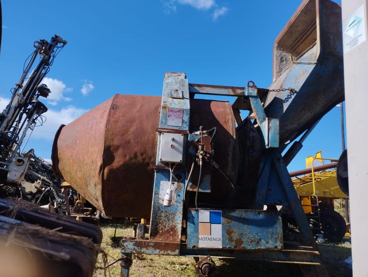 Concrete Mixer 750l — imagem 2