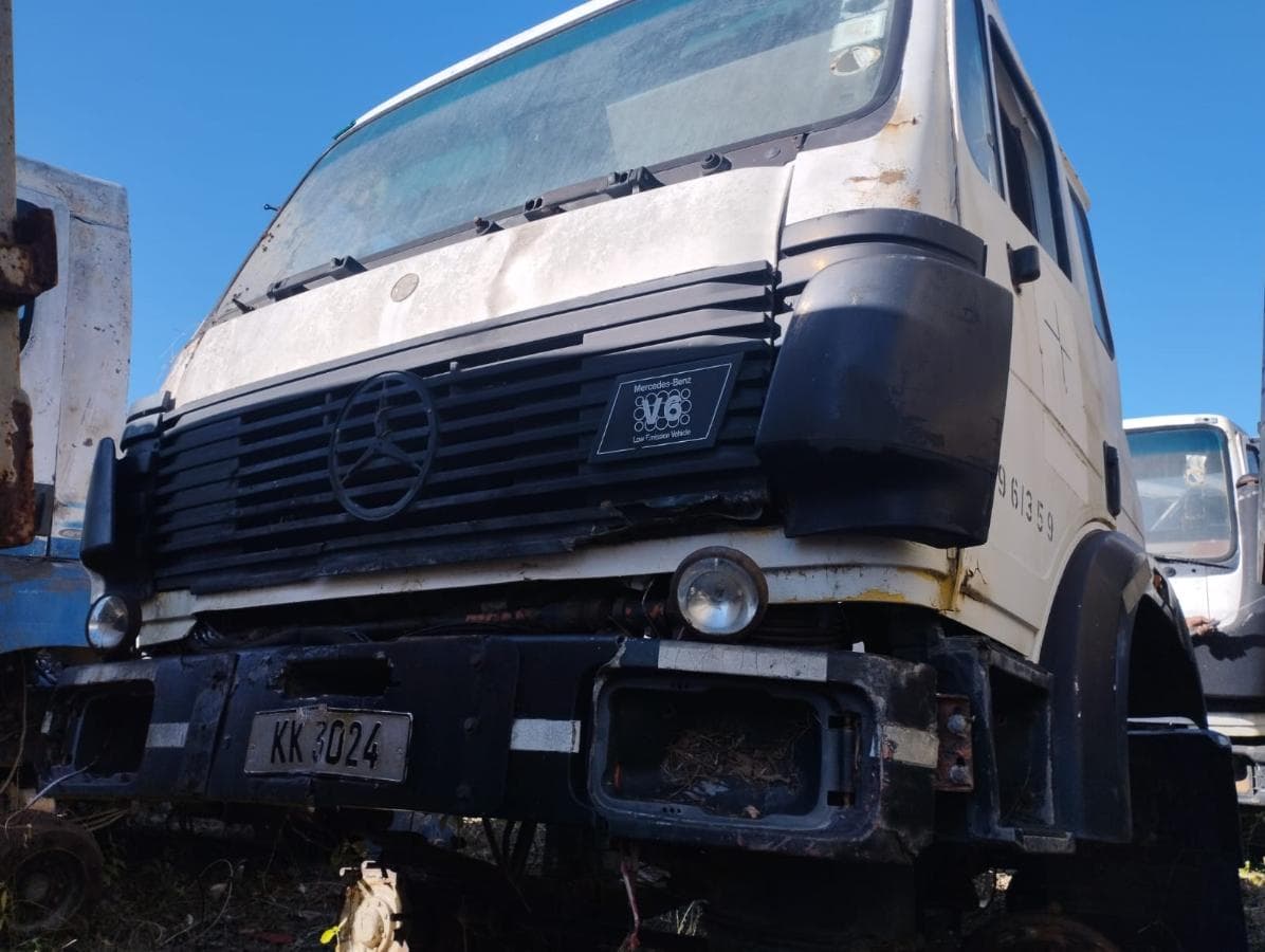 Bitumen Distributor 8.000l Mercedes Benz — imagen 7