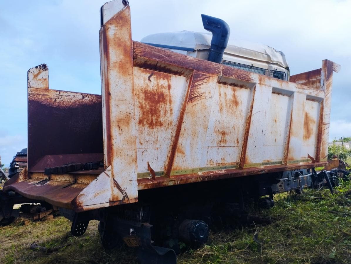 Tipper Truck 26t (6X4), MAN model TGA — imagem 9