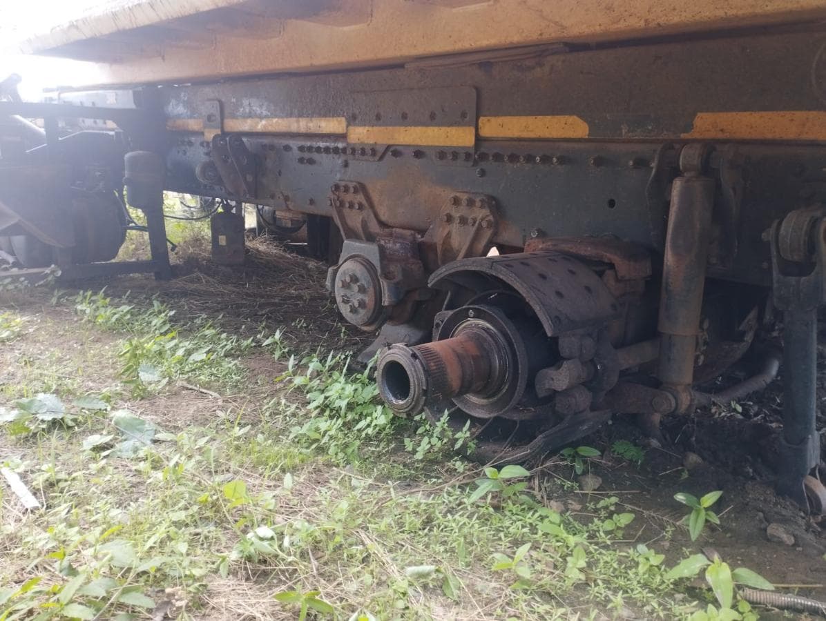 Tipper Truck 26t (6X4) — image 4